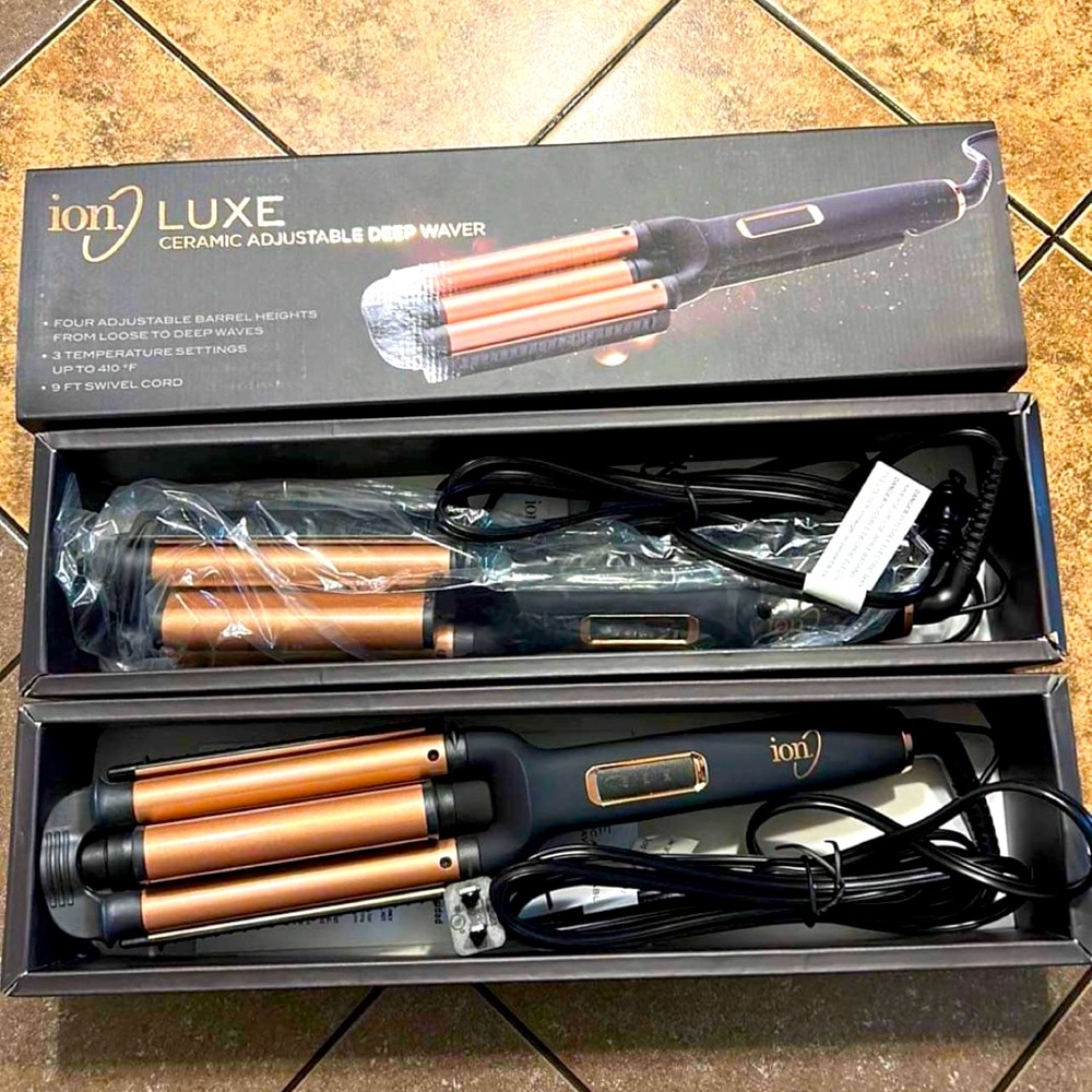 ion Luxe Ceramic Adjustable Deep Waver